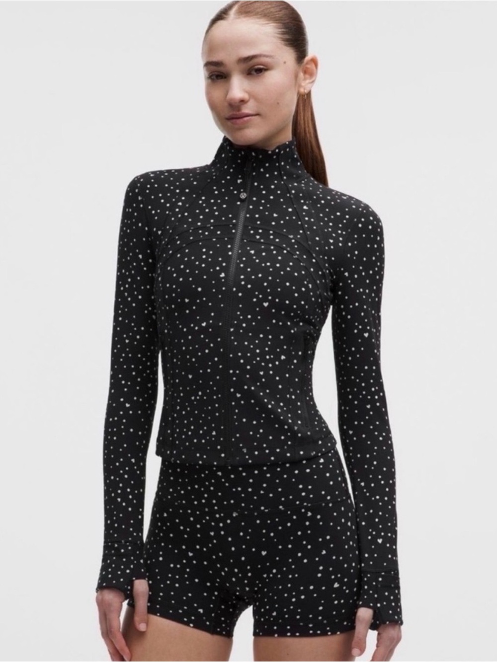 Lululemon Cropped Jacket Nulu Blacl Scattered Hearts NWT Size 2